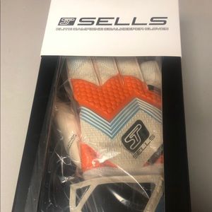 2 Pairs of Sells Aqua Campione Size 8.5